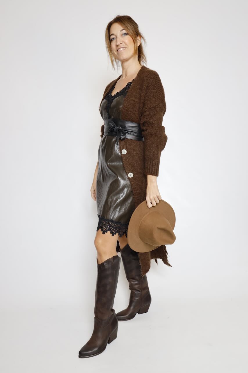 VESTIDO LENCERO MARRON ECOPIEL A26DL701