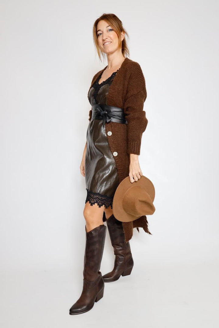 VESTIDO LENCERO MARRON ECOPIEL A26DL701