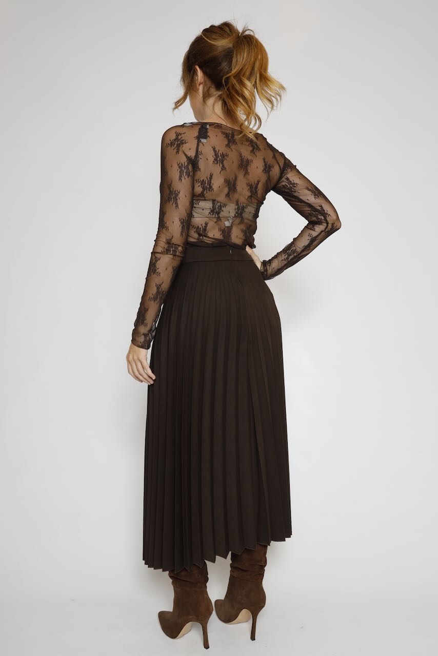 BLUSA MARRON MANGA LARGA 26IB924
