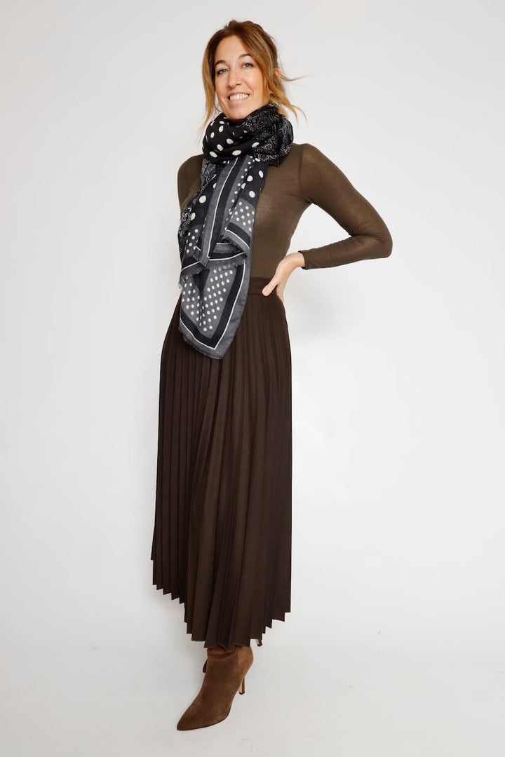 PAÑUELO NEGRO 322600121