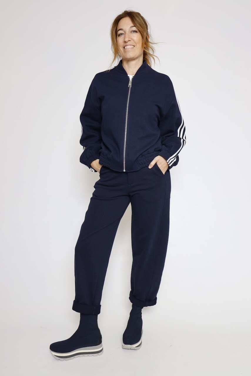 BOMBER DEPORTIVA AZUL MARINO A26DD404