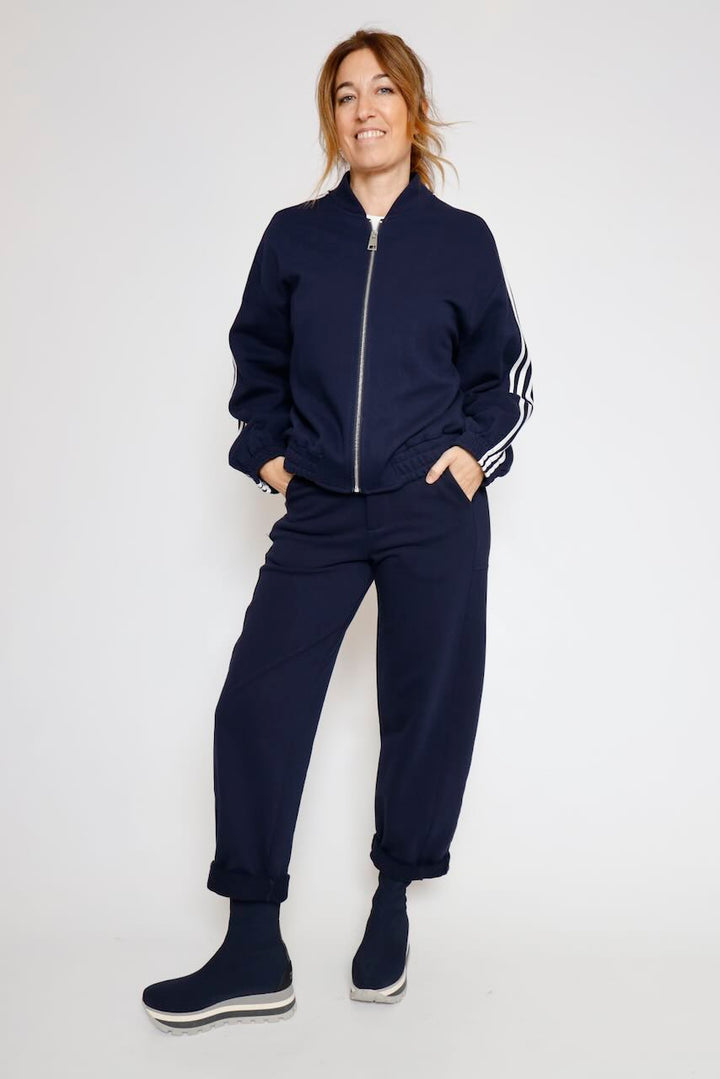 BOMBER DEPORTIVA AZUL MARINO A26DD404