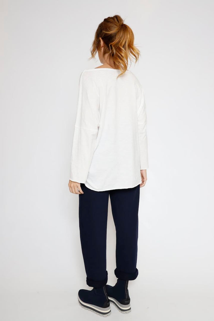 CAMISETA OVERSIZE LATTE A26GA401