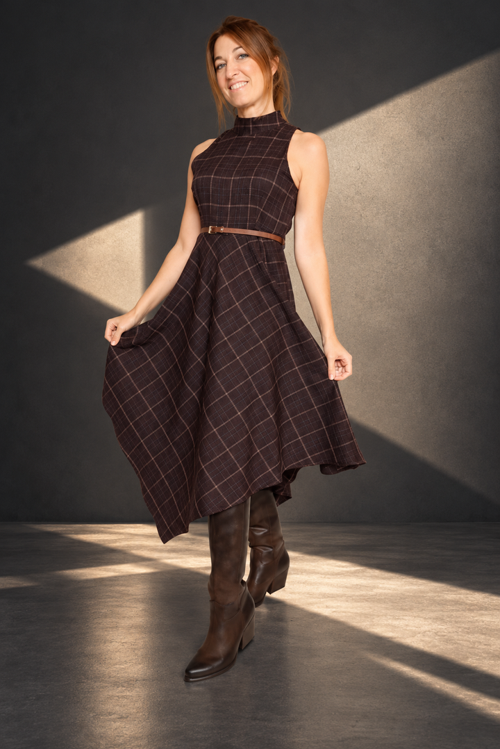 VESTIDO MARRON CUADROS ASIMETRICO CON CINTURON A26ES708