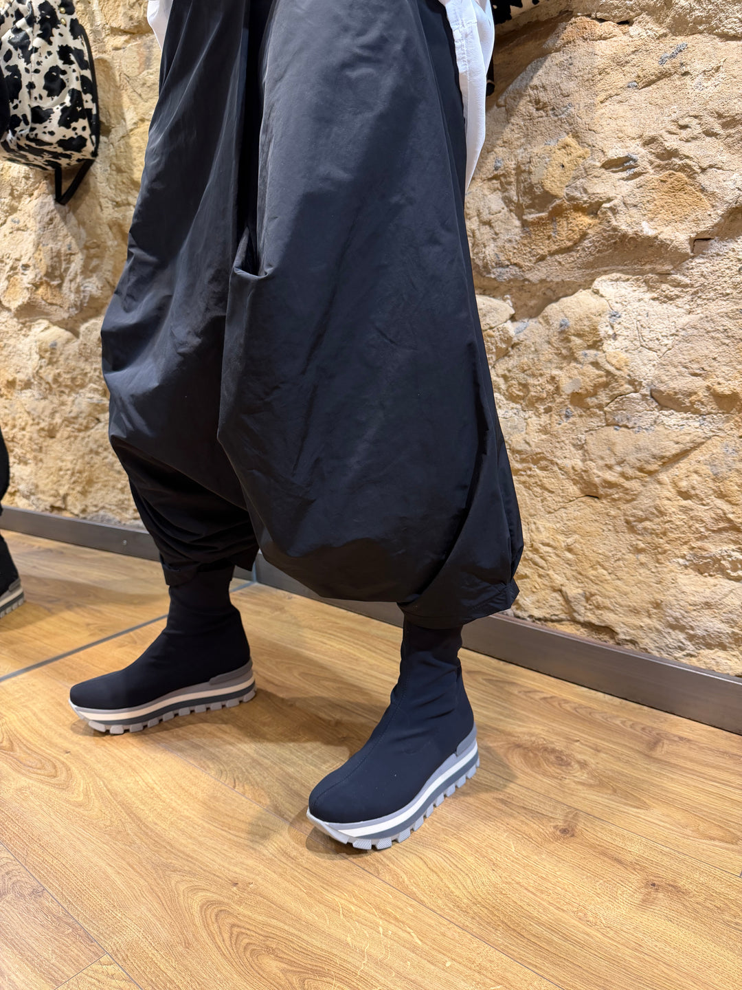 FALDA PANTALON P5UC0001-NEGRO