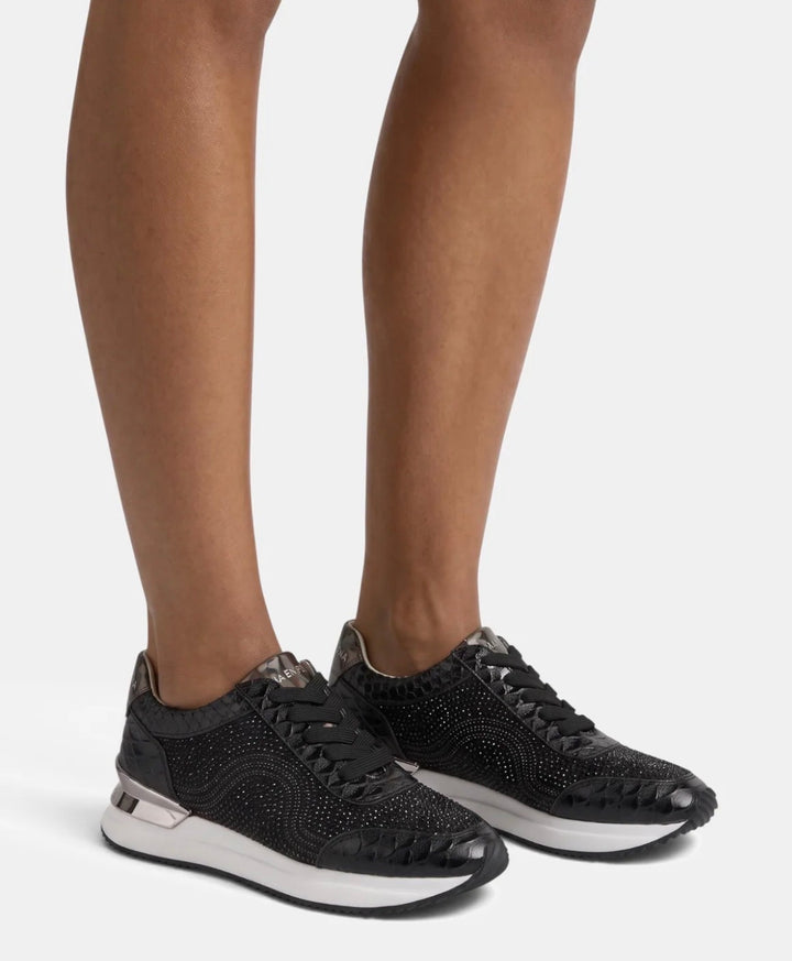 ZAPATILLAS METALIZADAS CON PEDRERÍA I261101C