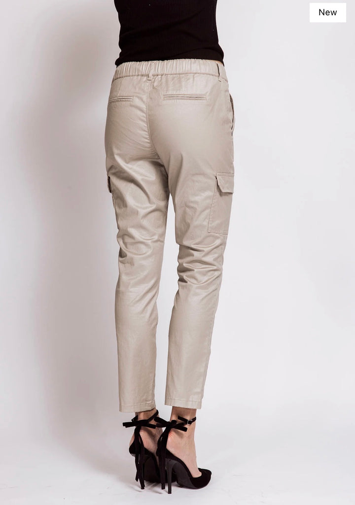 PANTALÓN JOGGER BEIGE DAISEY