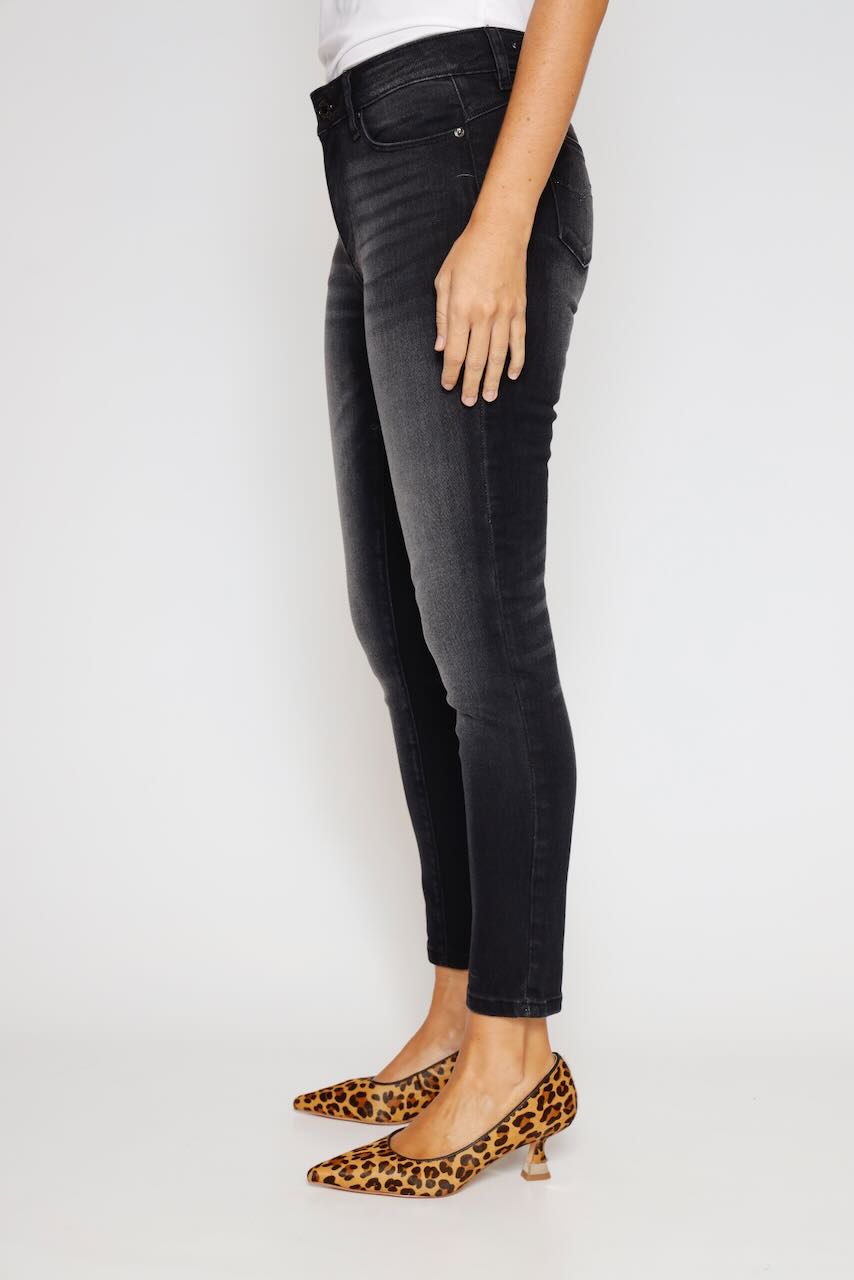 PANTALON WV8000D46404-NEGRO