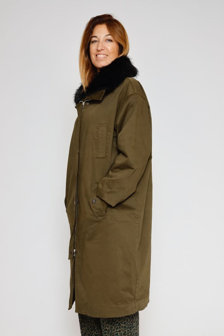 ABRIGO A25CA601-MILITAR