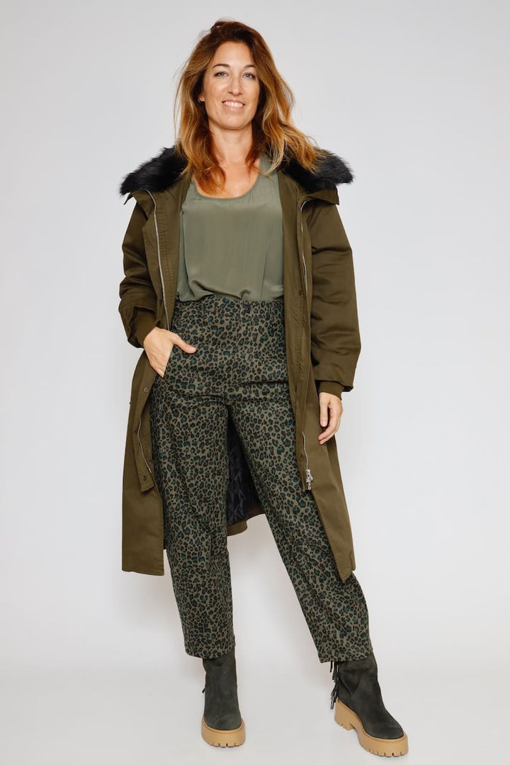 ABRIGO A25CA601-MILITAR