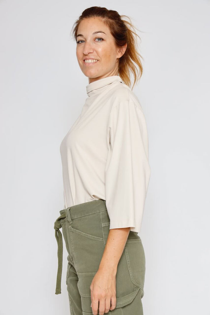 CAMISETA BY09178-BEIGE