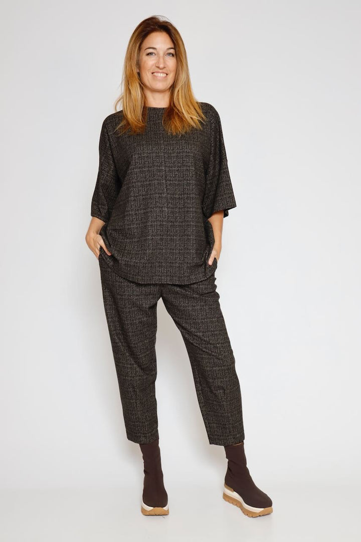 SUDADERA F140KPH-NEGRO/BEIGE