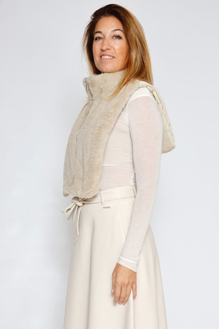 CAPA REVERSIBLE NURA.7002512-LATTE