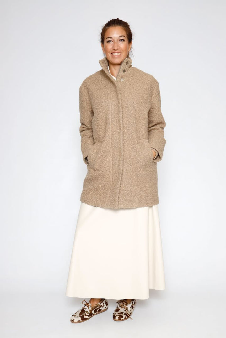 ABRIGO ANTARA.7002512-BEIGE