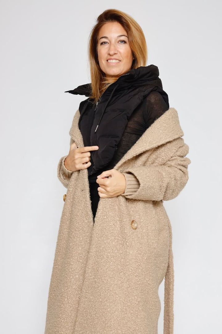 CAPA ACOLCHADA TABITA.7002512-NEGRO