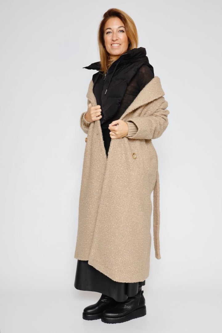 CAPA ACOLCHADA TABITA.7002512-NEGRO