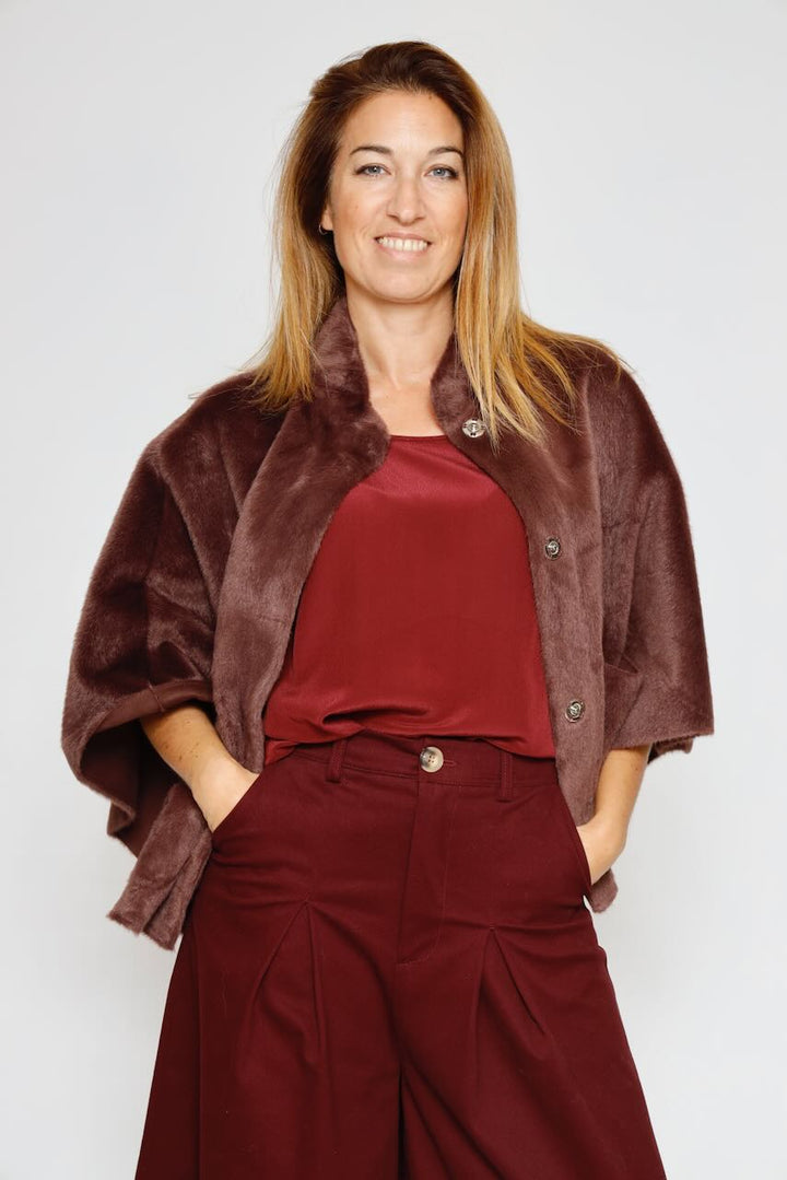 CAPA DEWI.7002511-BURDEOS