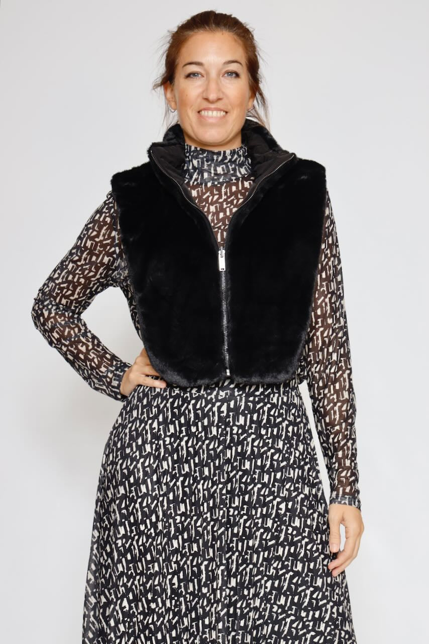 CAPA REVERSIBLE NURA.7002512-NEGRO