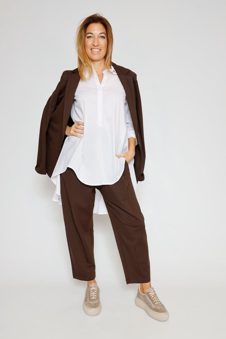 AMERICANA OVER JAH1KHZ-MARRON