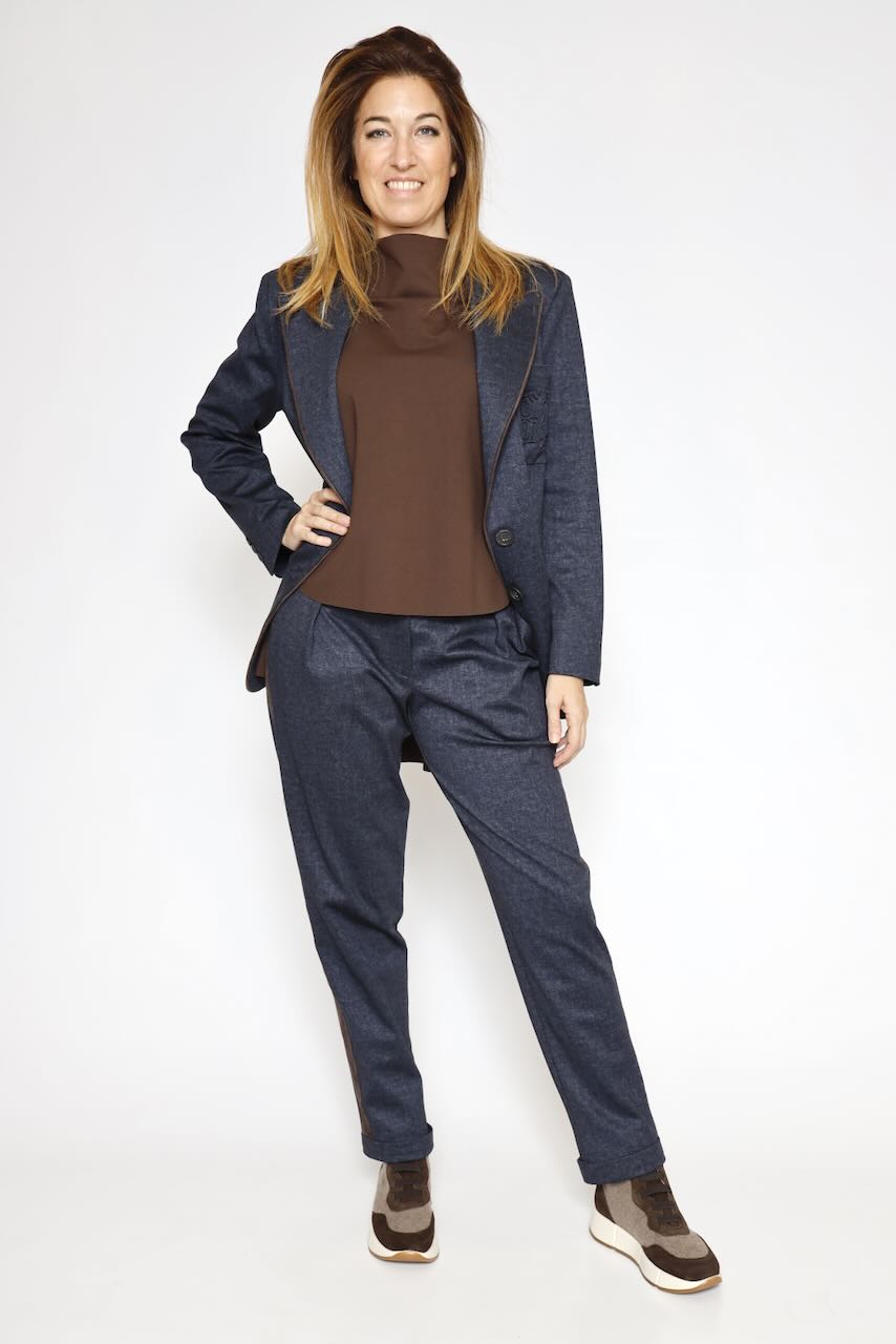 Pantalones con detalles efecto ante y bajos vueltos 54-5026-MARINO