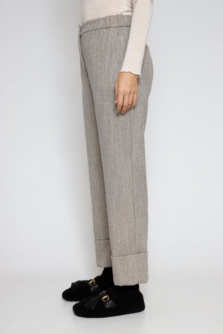 Pantalones de espiga con dobladillo 54-5017-GRIS