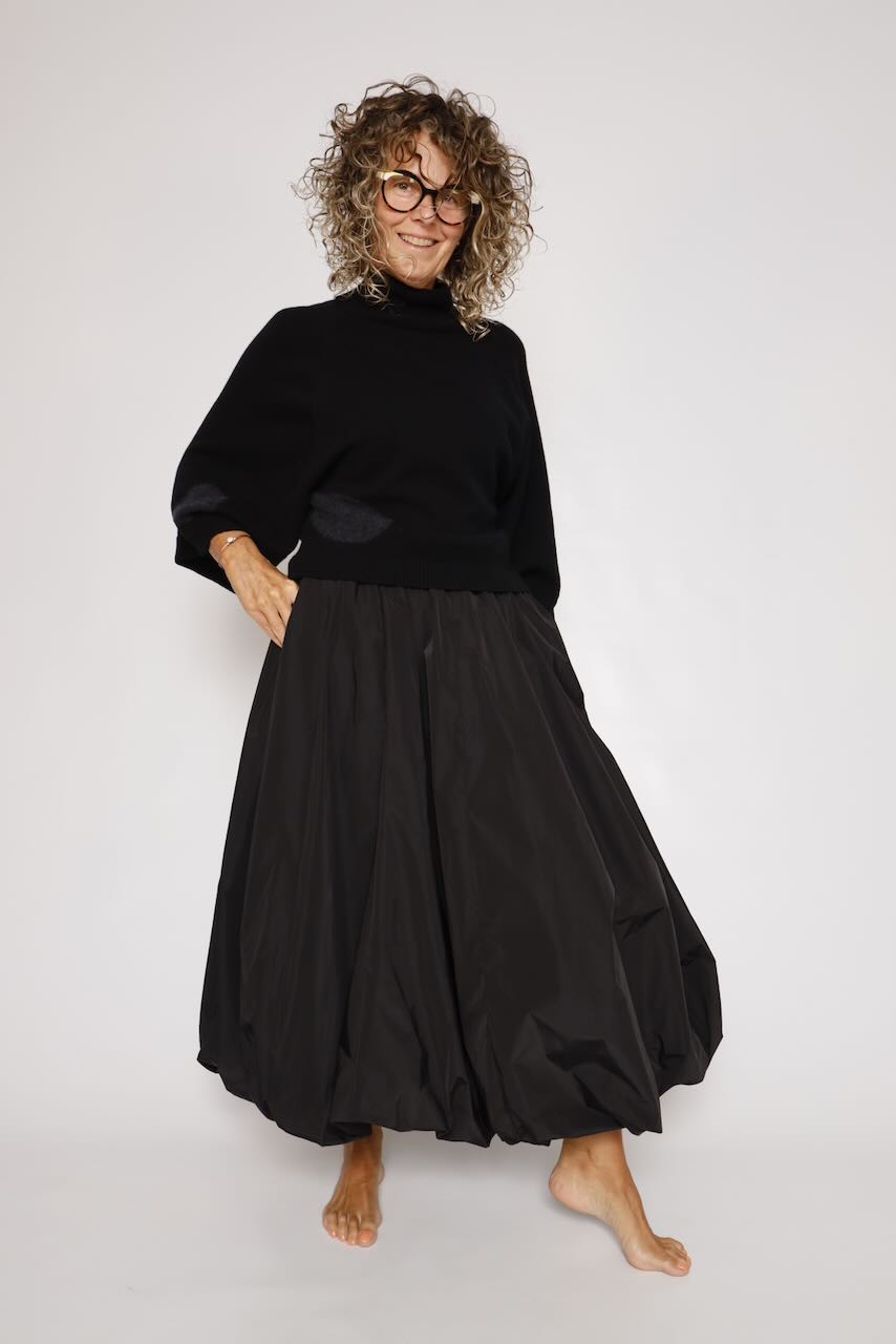 FALDA GLOBO NEGRA J.RAMON