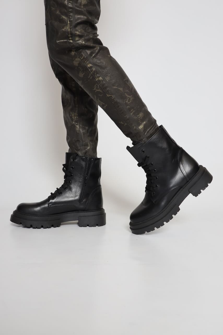 BOTA XS02-NEGRO