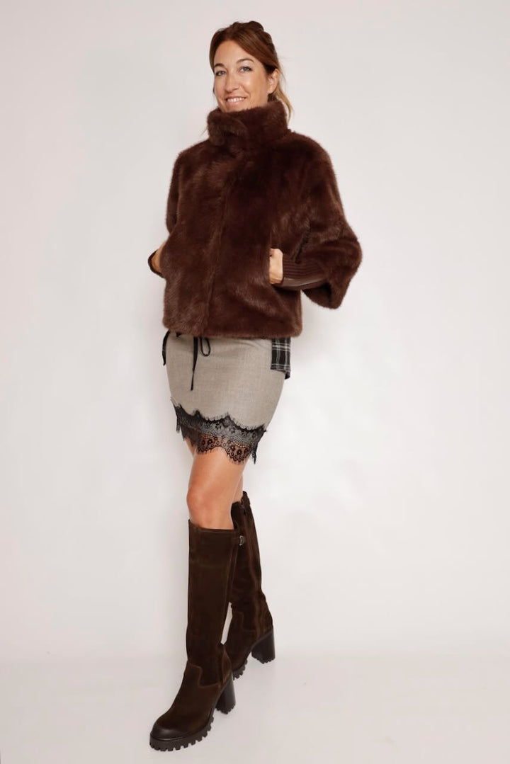 CHAQUETA MANGAS DESMONTABLES MARRÓN NESRIN.7002611
