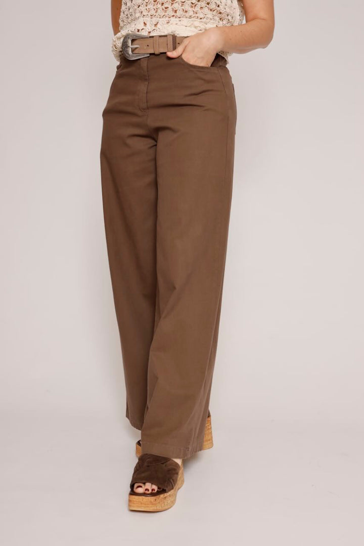 PANTALÓN P26AP210-MARRON