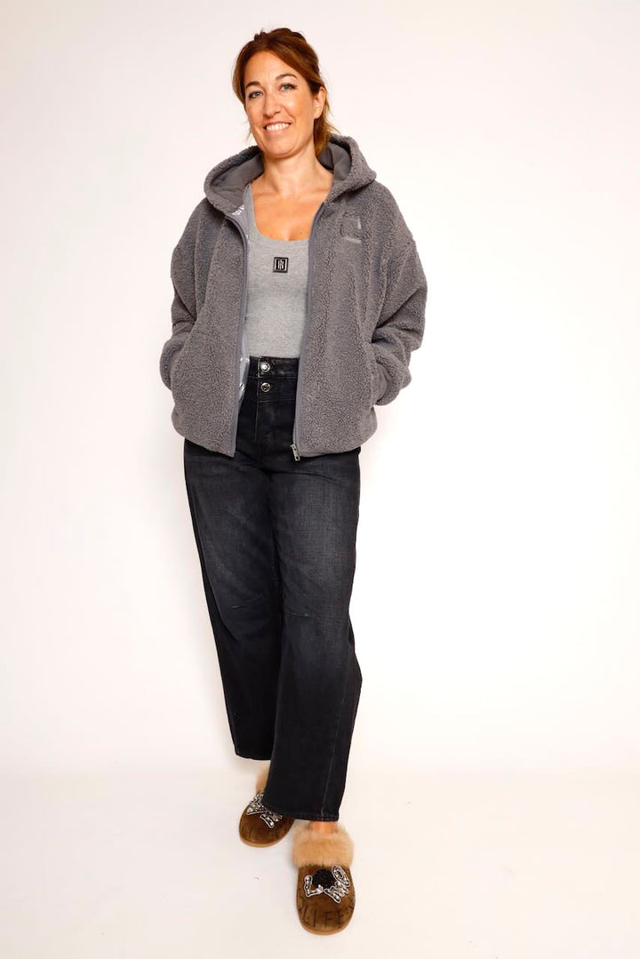 CHAQUETA CON CAPUCHA GRIS KULIN
