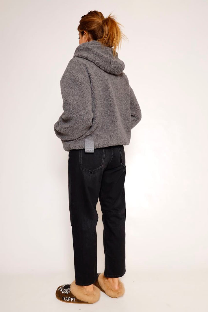CHAQUETA CON CAPUCHA GRIS KULIN