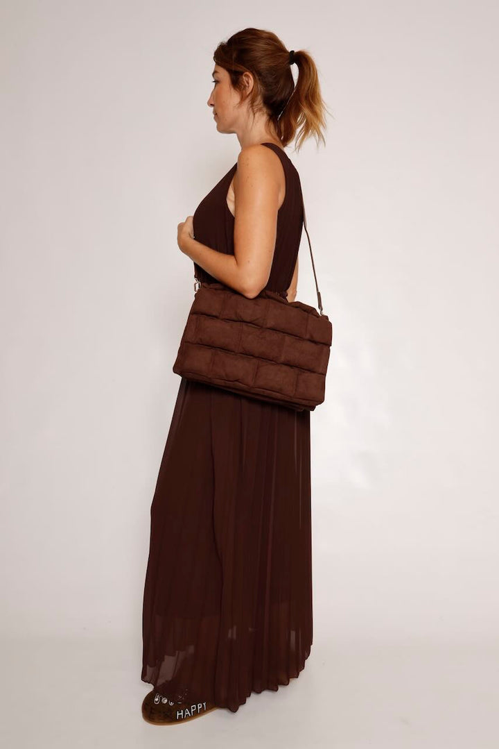 BOLSO ACOLCHADO MARRÓN 62A81009