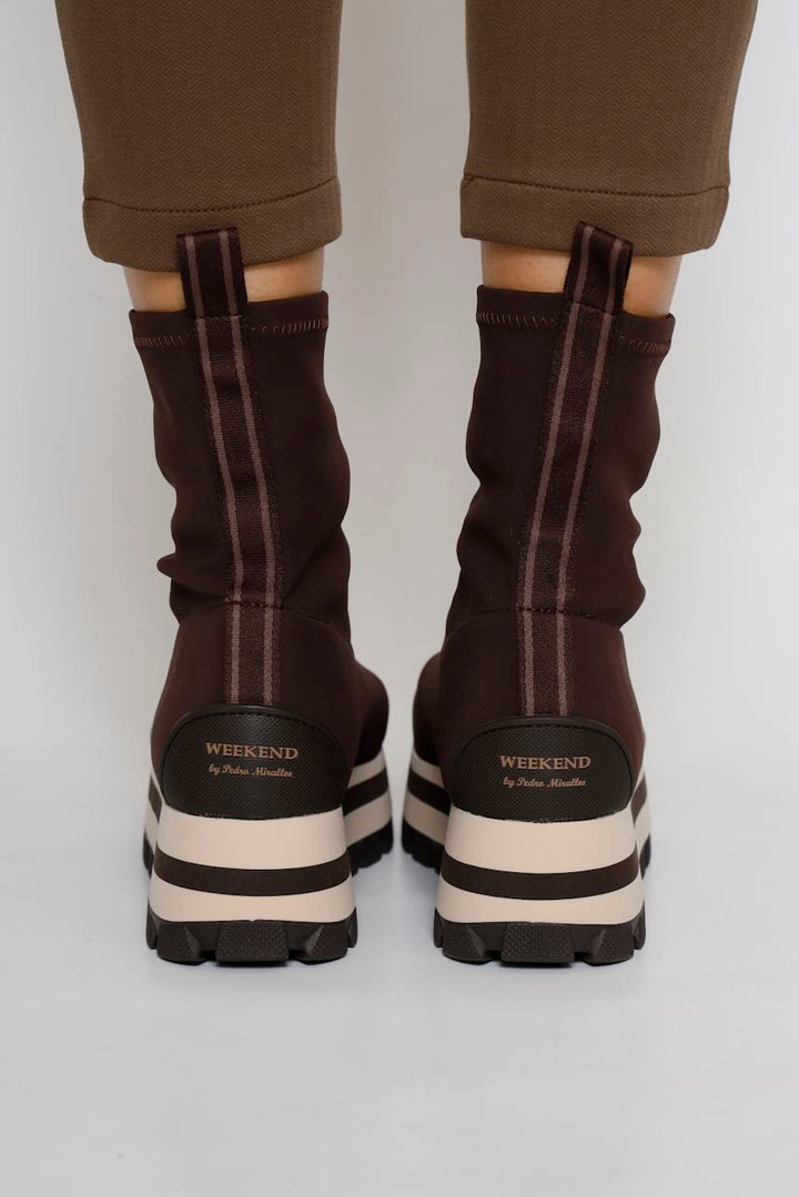 BOTINES DE TEJIDO ÉLASTICO MARRON 22149