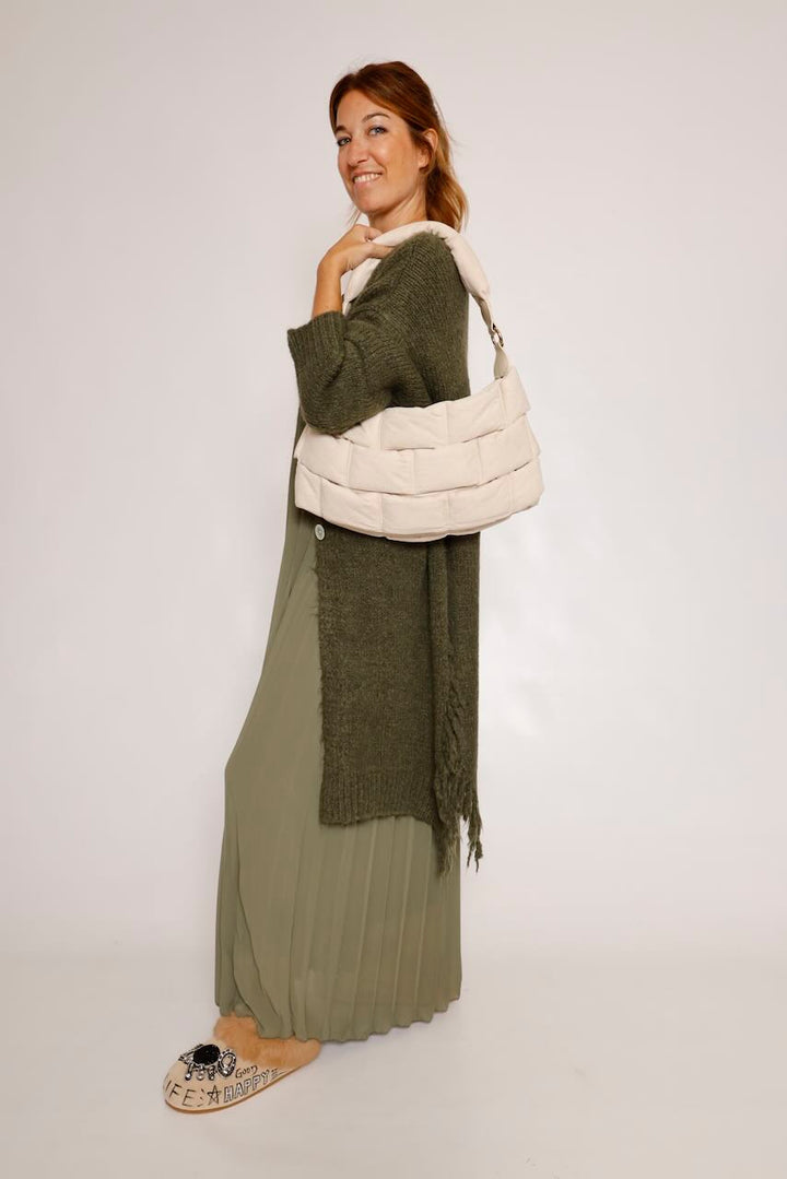 BOLSO ACOLCHADO ESTILO PUFFER LATTE 62A81010
