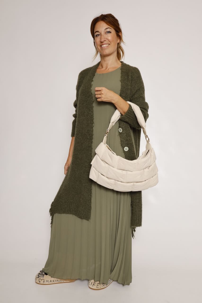 VESTIDO MAXI PLISADO SIN MANGAS VERDE MUSGO 62P83224