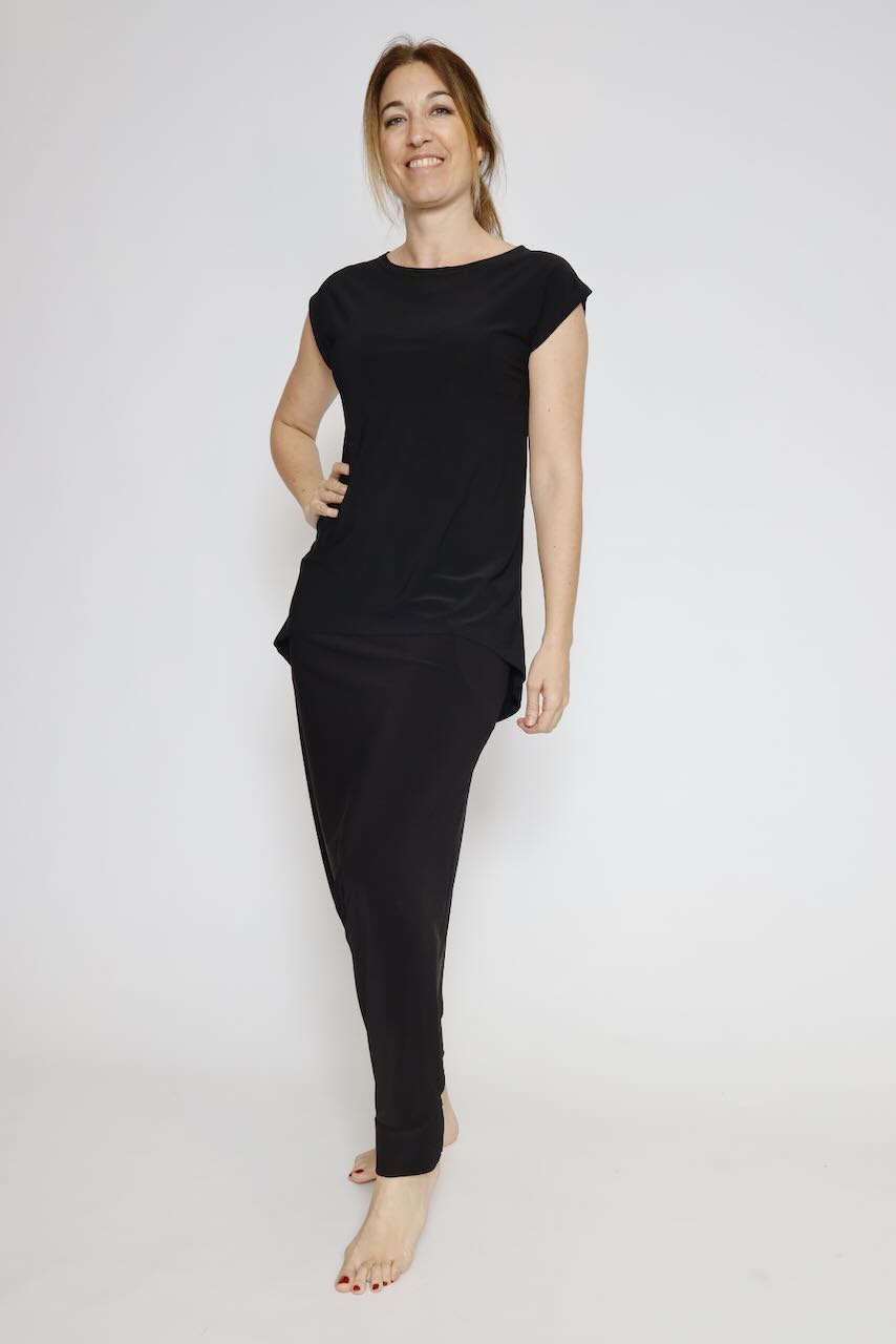 CAMISETA KAAM-NEGRO