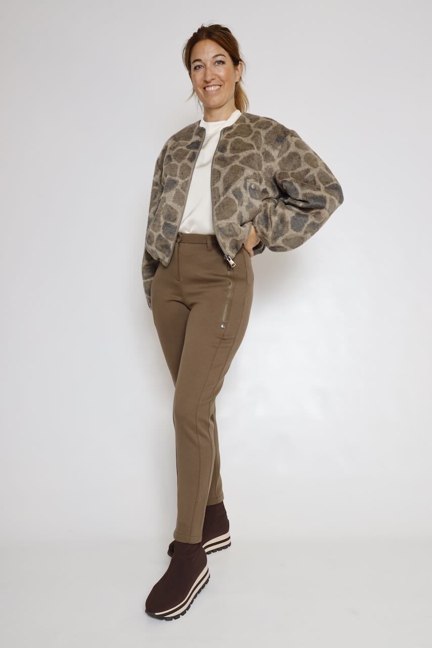 CHAQUETA BOMBER ANIMAL PRINT MANOA