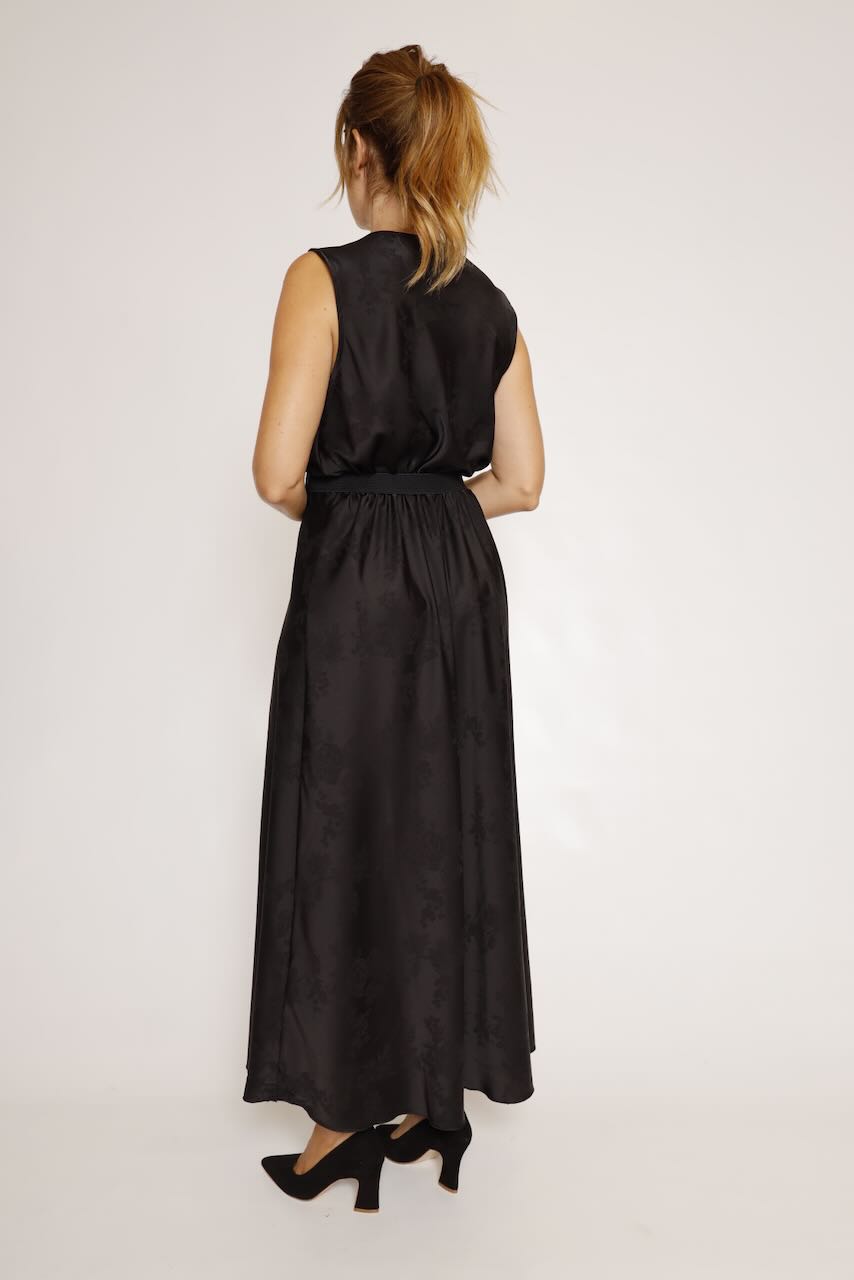VESTIDO ADAMASCADO NEGRO 62P81007