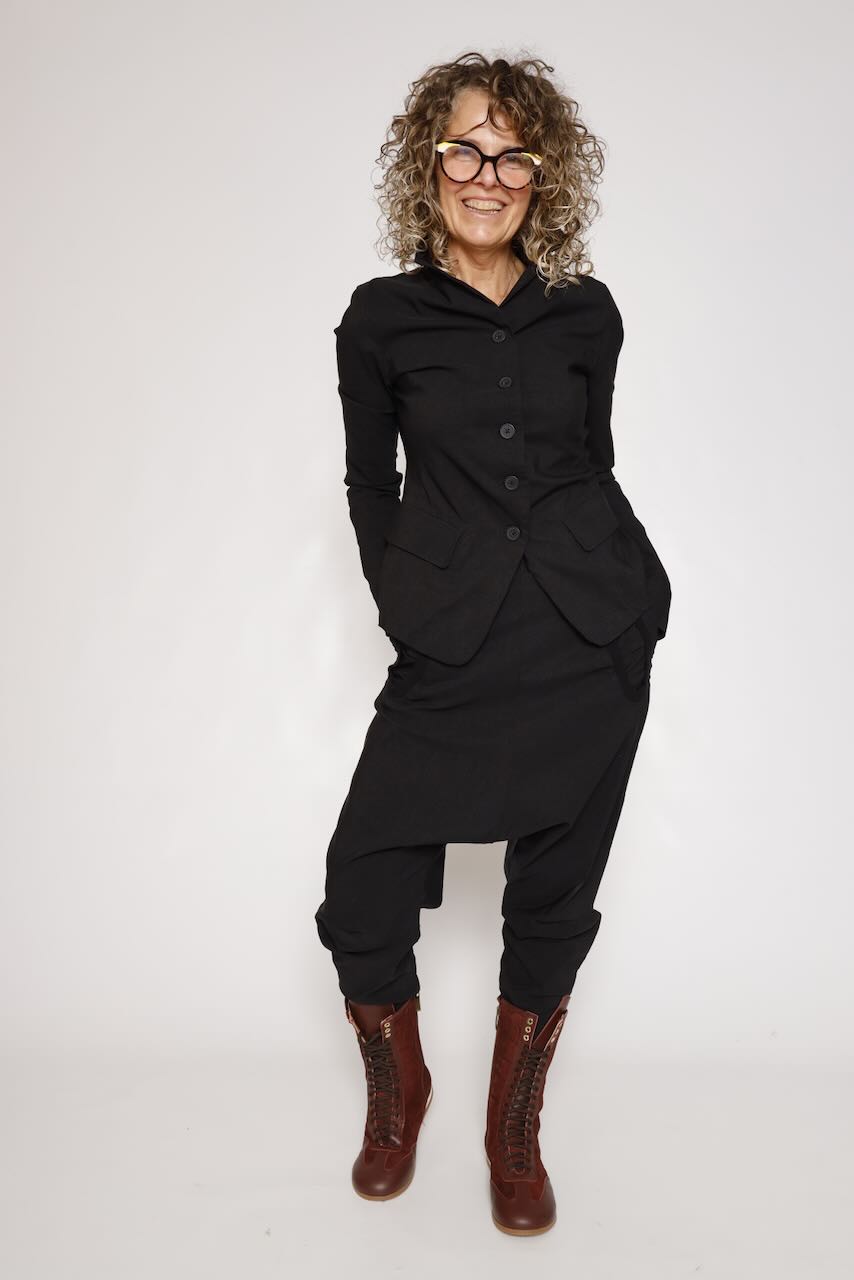 CHAQUETA BLAZER NEGRA ENTALLADA 3441107