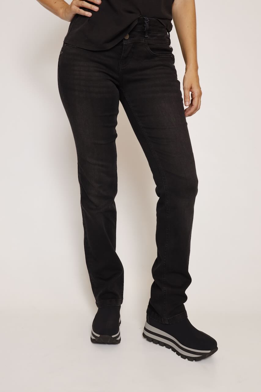 VAQUERO RECTO NEGRO MADIE S-SDM