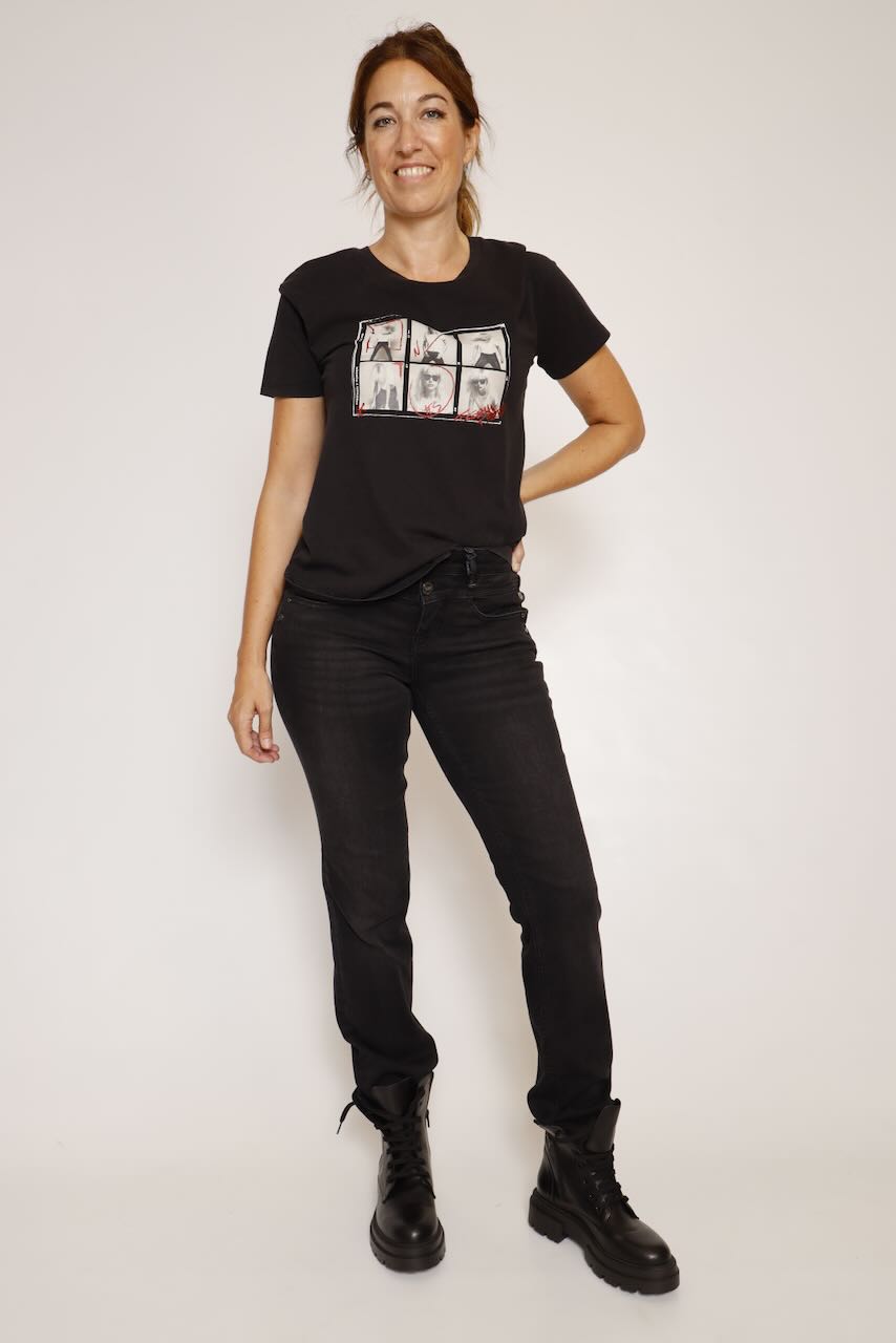 CAMISETA NEGRA SURIA PHOTOBOOTH