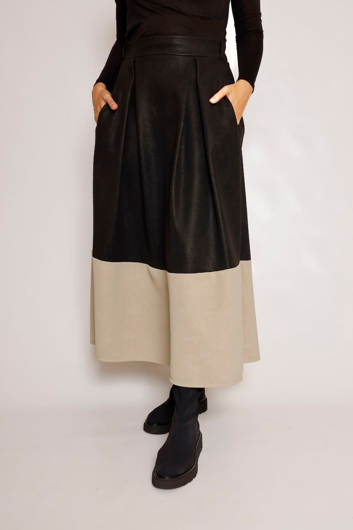 FALDA NEGRA I264109