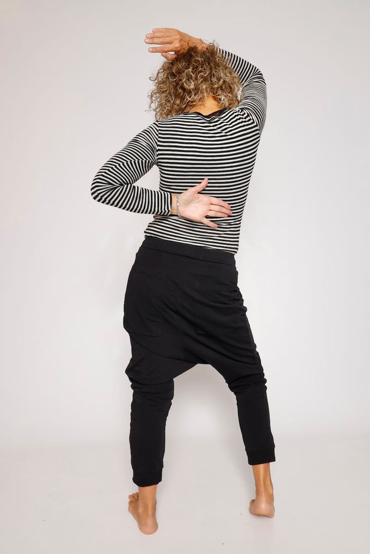 PANTALÓN DE TIRO CAÍDO NEGRO 3250106