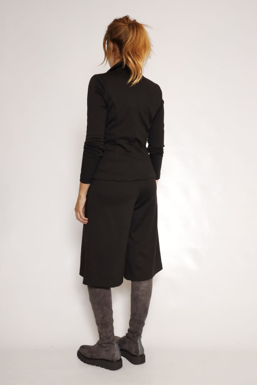CHAQUETA TIPO BLAZER NEGRA LESLY