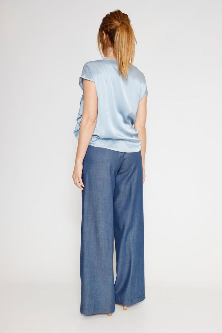TOP 26FB585-AZUL CIELO