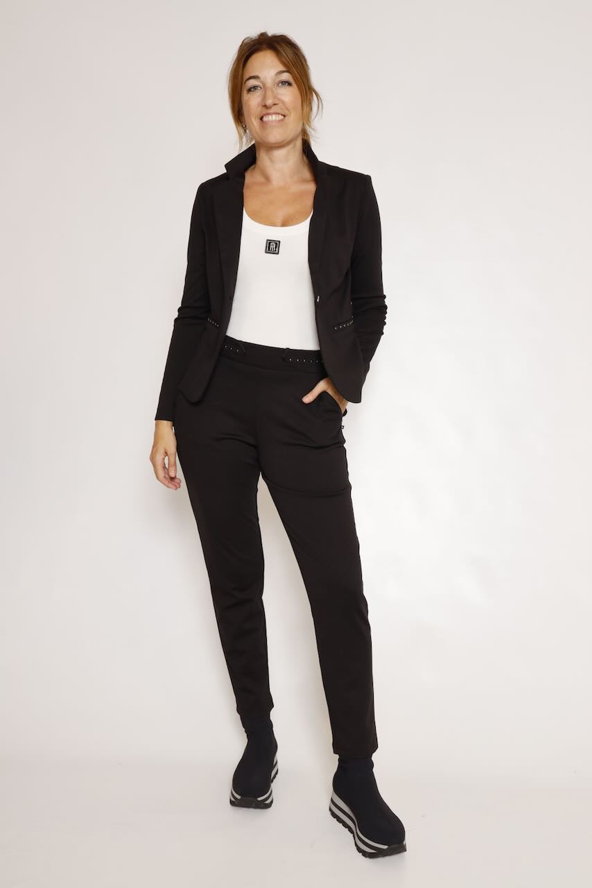 PANTALÓN RECTO NEGRO  RAVEN