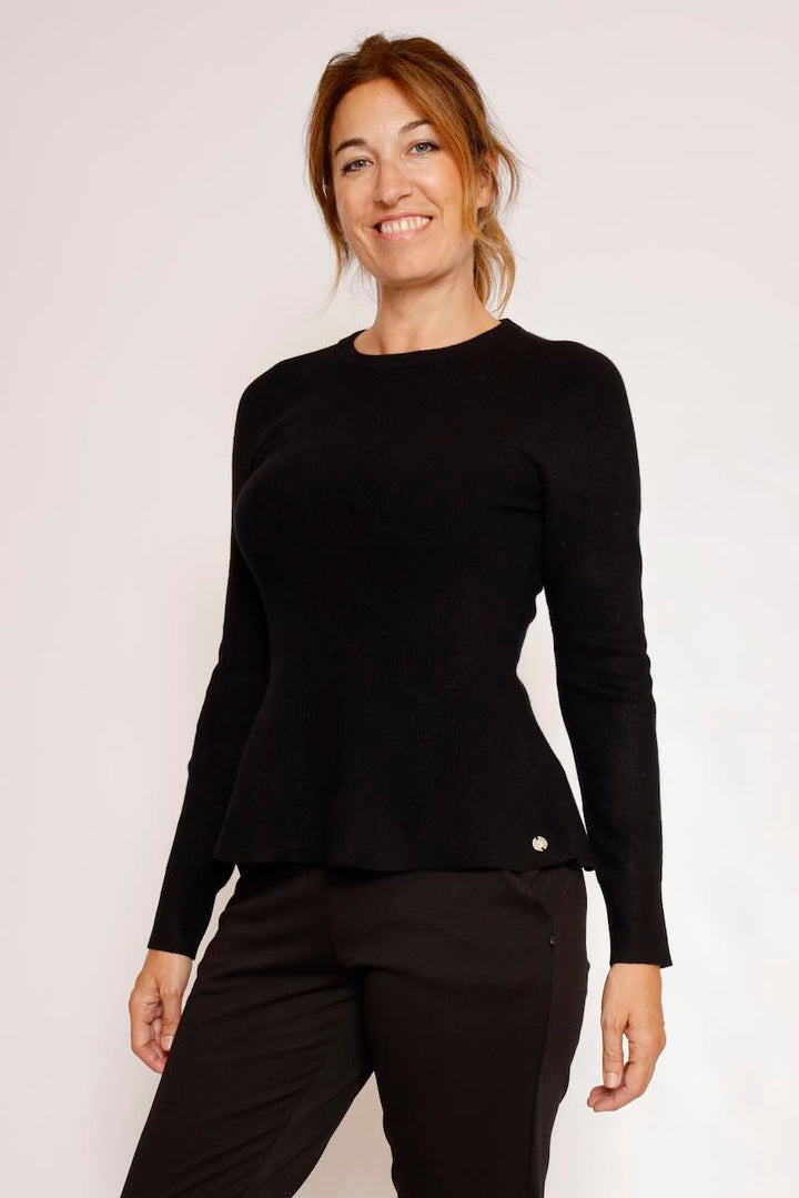 JERSEY NEGRO JELILAH.5002611