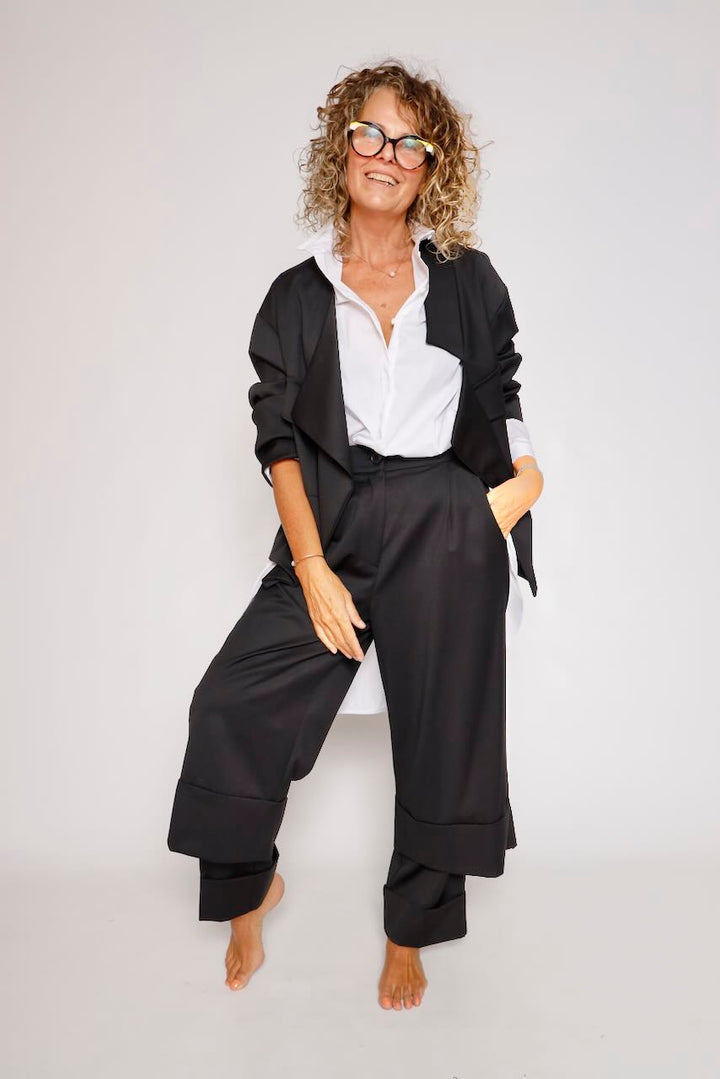 CHAQUETA NEGRA A6BM6799