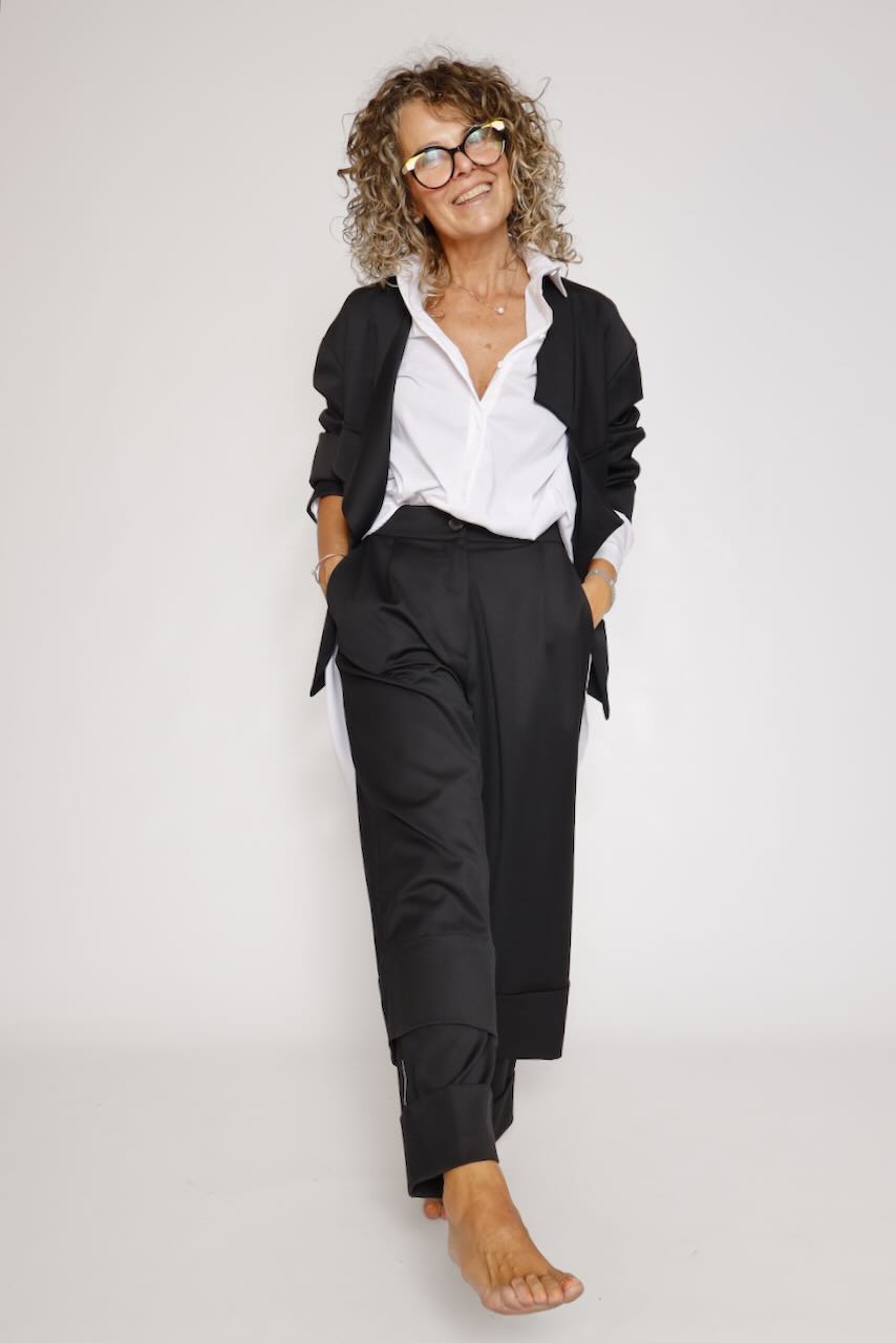 CHAQUETA NEGRA A6BM6799