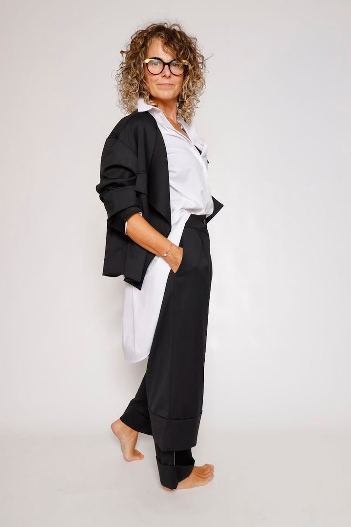 CHAQUETA NEGRA A6BM6799